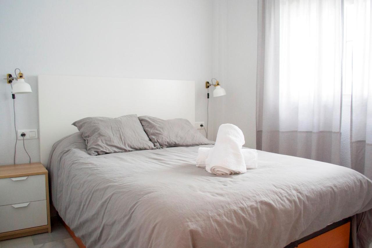 Pedregalejo Apartament Malaga Bagian luar foto